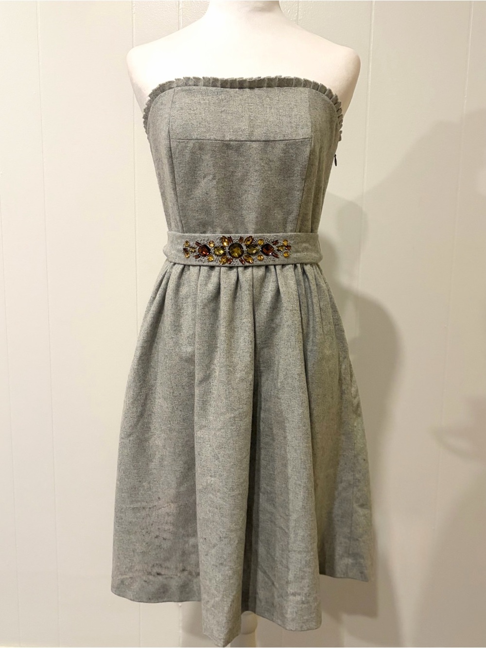 Banana Republic Grey Strapless Wool Blend Minidress, Jeweled Tie Belt Size 2